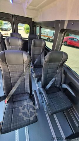 Aukštas mikroautobusas PEUGEOT Boxer  Hochraum 9 Sitzer L3H2 verglast BlueHDi
