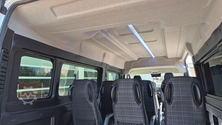 Aukštas mikroautobusas PEUGEOT Boxer  Hochraum 9 Sitzer L3H2 verglast BlueHDi