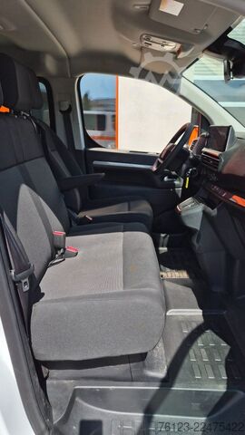 Mikroautobusas Citroën SpaceTourer Opel Zafira Plus M 9 Sitzer