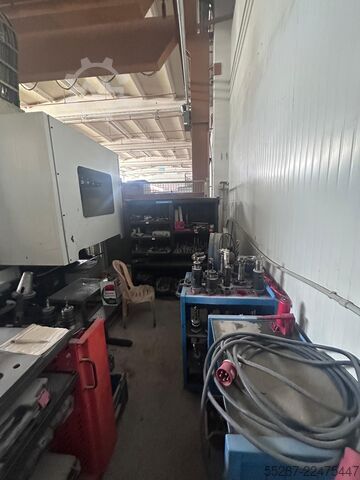 Qendër CNC për tornim dhe frezim Stama MC 550