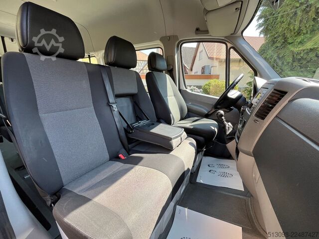Minibusz VW CRAFTER 9 SITZER KLIMA HECKANTRIEB HECKLIFT