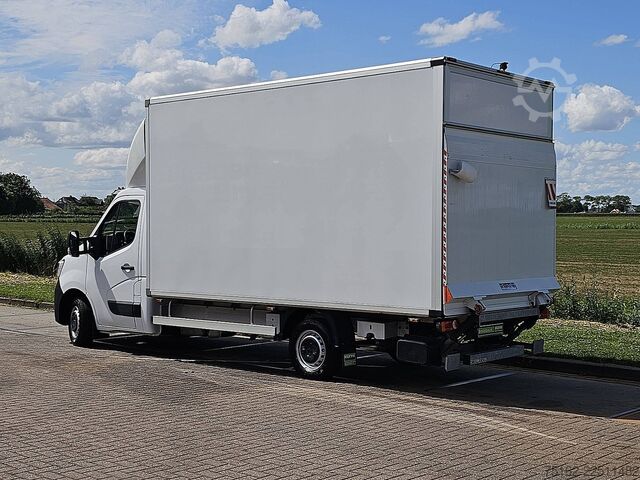 Koffer RENAULT MASTER 2.3 Bakwagen Laadklep!