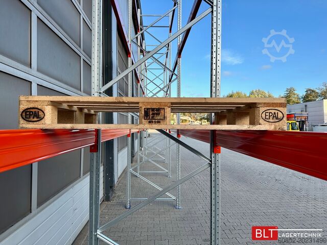Kraftig stativ ca. 14 lfm. Palettenregale H: 550cm Fachlast: 3000 kg , 60 Palettenplätze