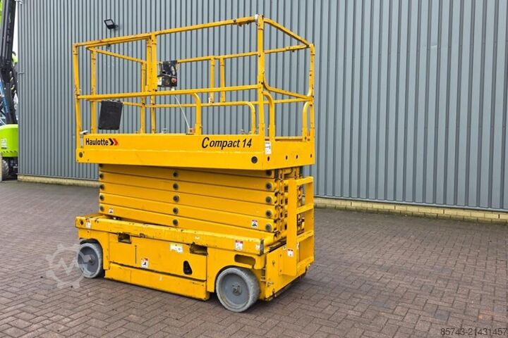 Elevador de tijera Haulotte COMPACT 14 As- Is, Electric, 14m Working Height, 3