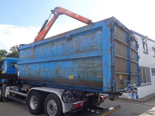 ロールオフコンテナトラック  Beringer Schrottmulde Penz 15LR 10.10 Kran