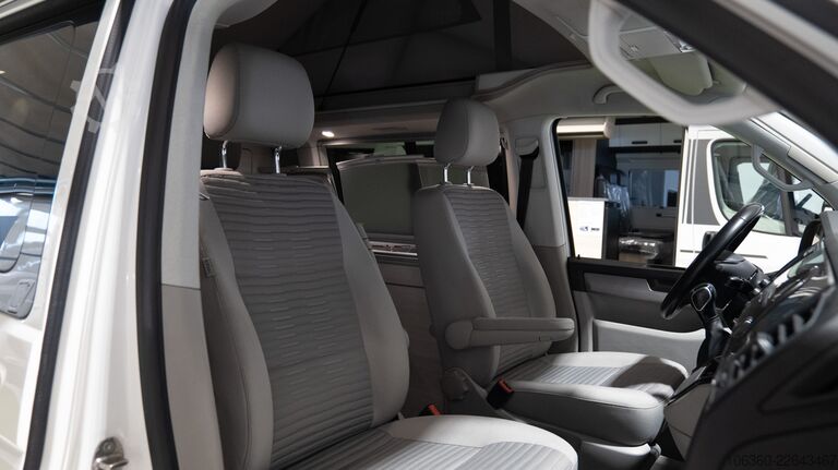 VW CALIFORNIA OCEAN 4MOTION MINI VAN SANS TOILETTES D’OCCASION VW CALIFORNIA OCEAN 4MOTION