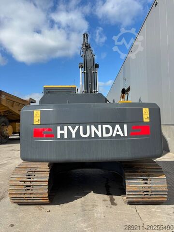 Teleszkópos kotrógép Hyundai R 245 LR