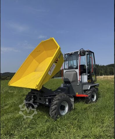 Nivelletty dumpperi Wacker Neuson DW30 Dumper