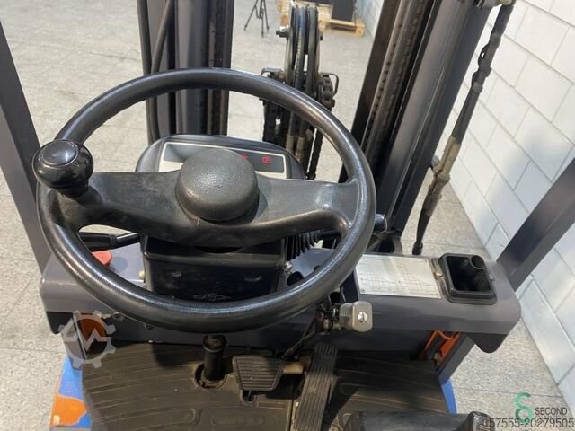 Heftruck EP FB18