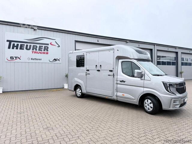 Transporteur de bétail RENAULT Master STX  Haras AUTOM. NEW MODEL