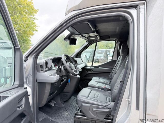 Transporteur de bétail RENAULT Master STX  Haras AUTOM. NEW MODEL