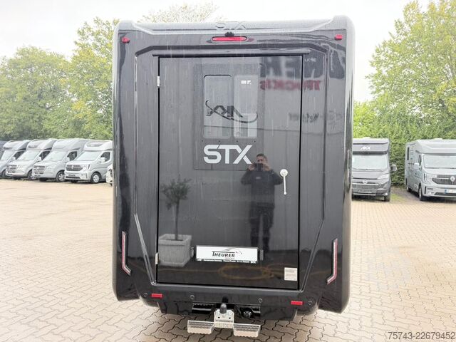 Transporteur de bétail RENAULT Master STX 5 Sitzer Haras ex. Lang Automatik