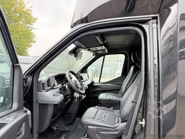 Transporteur de bétail RENAULT Master STX 5 Sitzer Haras ex. Lang Automatik