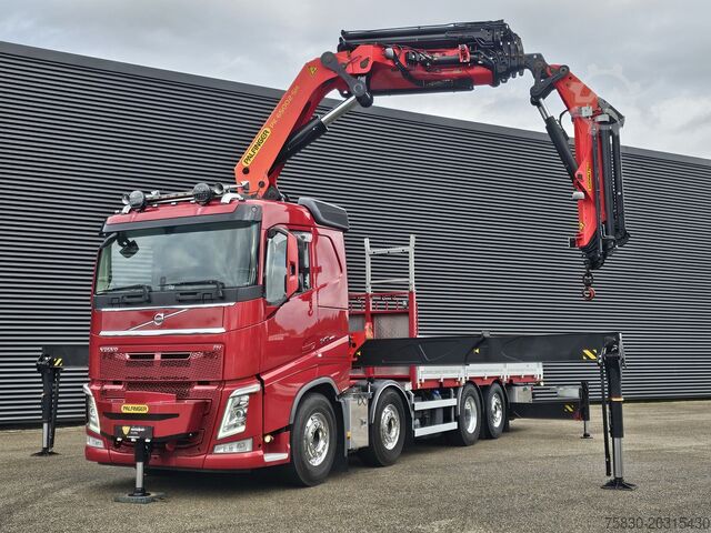 Camion-grue Volvo FH 540 8x2/6 / PALFINGER 65 t/m CRANE + JIB