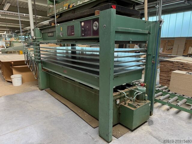 Máy ép veneer Buerkle U 140
