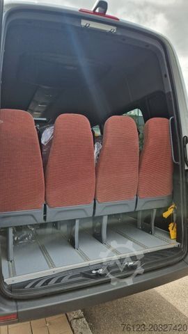 Minibuss MERCEDES-BENZ Sprinter Lord Light 22 Sitzer 3 x Lagerfahrzeug