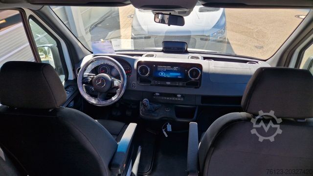 Minibuss MERCEDES-BENZ Sprinter Lord Light 22 Sitzer 3 x Lagerfahrzeug