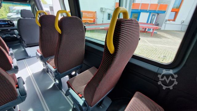 Minibuss MERCEDES-BENZ Sprinter Lord Light 22 Sitzer 3 x Lagerfahrzeug