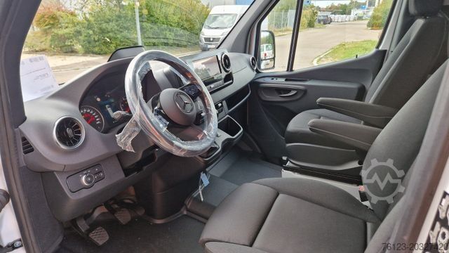 Minibuss MERCEDES-BENZ Sprinter Lord Light 22 Sitzer 3 x Lagerfahrzeug