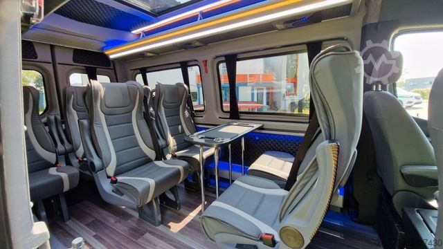 Minibus MERCEDES-BENZ 319  Sprinter VIP Shuttle 9 Sitzer  Panoramadach