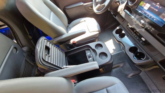 Minibus MERCEDES-BENZ 319  Sprinter VIP Shuttle 9 Sitzer  Panoramadach