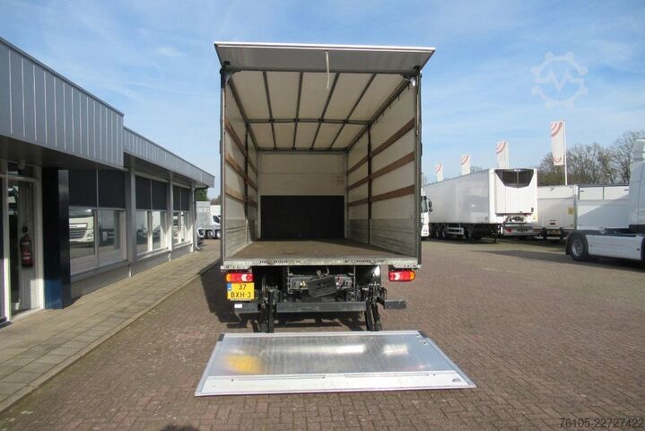 Curtain sided Volvo FL 240 Schuifzeil + Klep 1500 kg Euro 6