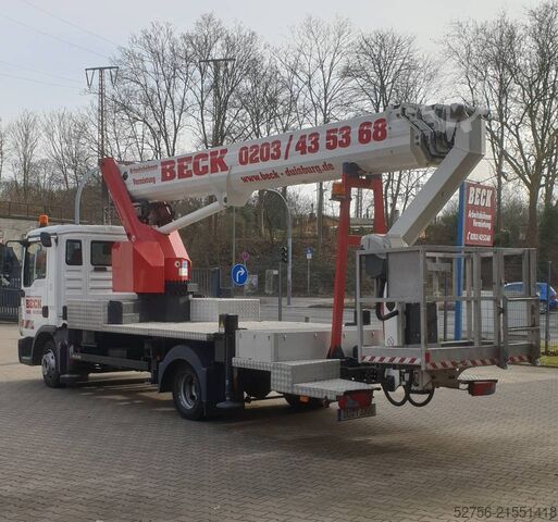 Radna platforma montirana na kamionu Ruthmann TB330