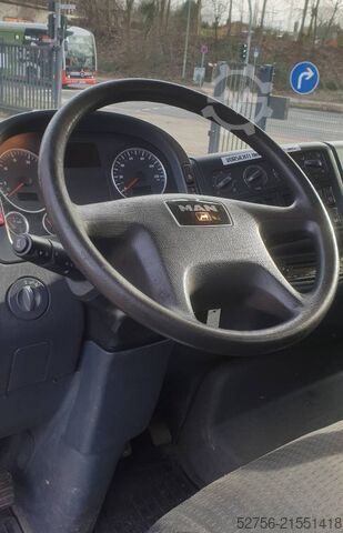 Radna platforma montirana na kamionu Ruthmann TB330