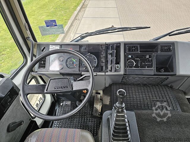プラットフォームトレーラー VOLVO FL 612.250 614