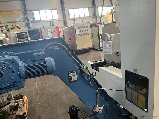 CNC-svarv MONFORTS KNC 8S