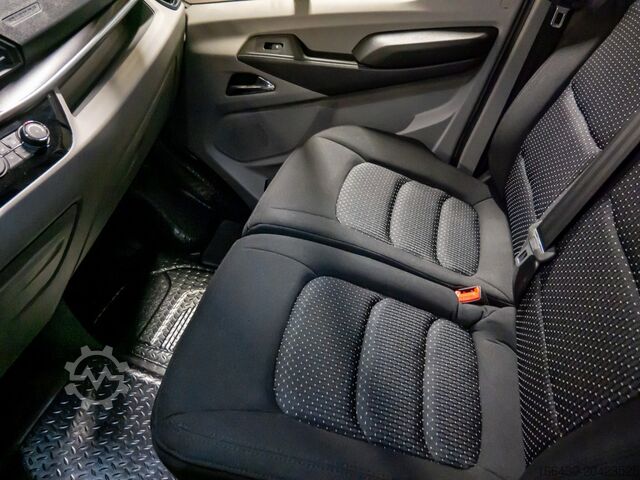 High top van Maxus eDELIVER 9 KA L3H2 72 kWh Abstandstemp. LED K