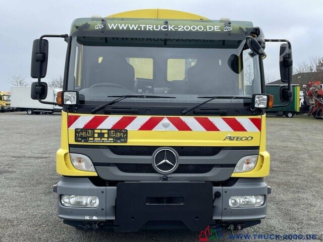 Road sweeper Mercedes-Benz 1524 Winterdienst - Streuer - Kehrmaschine 1.Hd