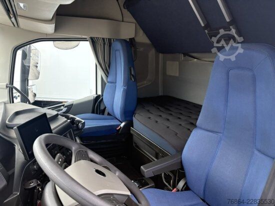 Standartinis vilkikas VOLVO FH 460 EURO 6, I-SHIFT, VEB+