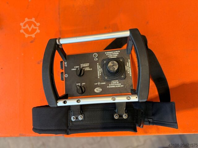 Industrial robot KUKA KoM-18000-UTV-D575