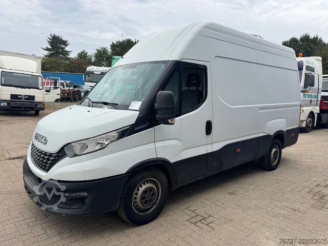 Furgão frigorífico Iveco Daily **35-160-AIRCO-AUTOMATIC**