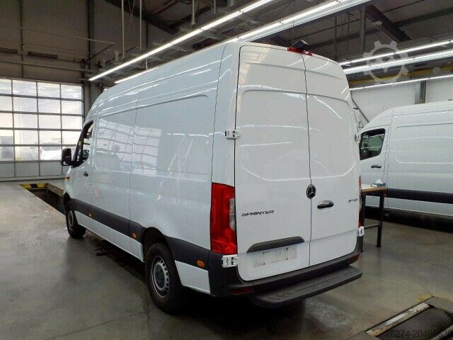 Van bumbung tinggi Mercedes-Benz Sprinter 317 CDI Hochdach L2H2