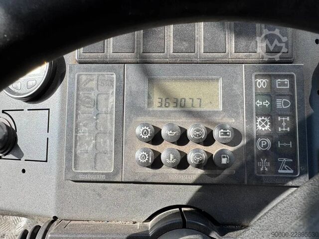 Terminal tractor Terberg RT 382