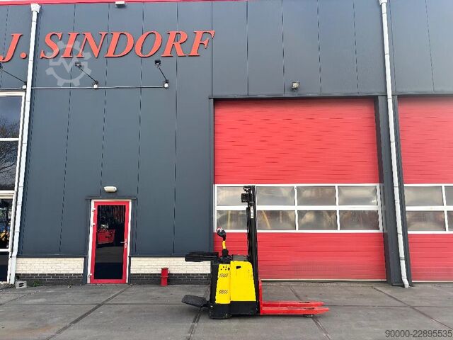 Stacker Hyster S1.5 S 1500 kg stapelaar 3.4m