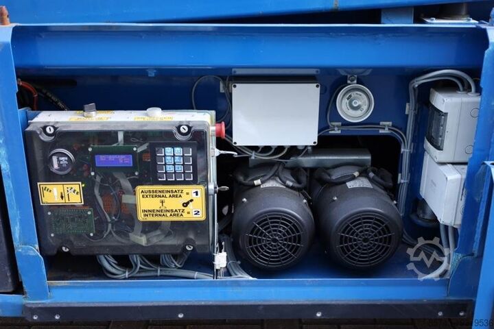 Thang máy cắt kéo PB LIFT S225-12ES Electric, 22.5m Working Height, 450