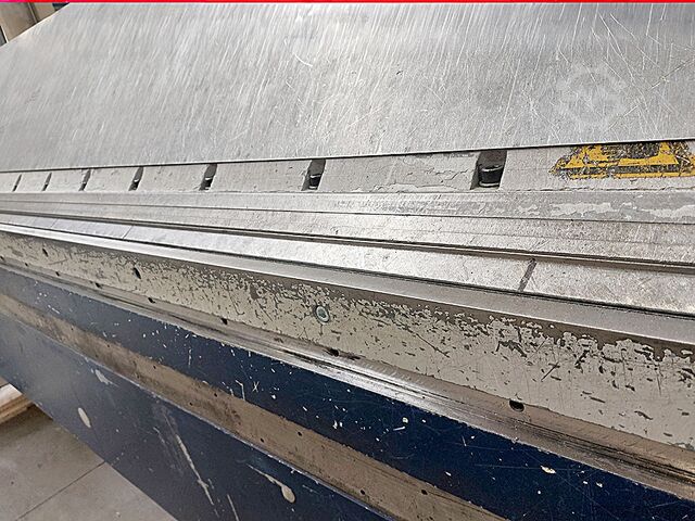 Schwenkbiegemaschine Schröder MAK2 2500/3,0