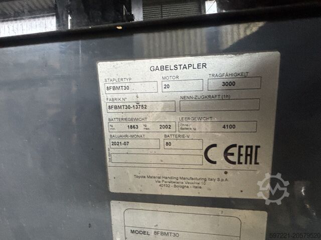 Elétrico – 4 rodas Toyota 8FBMT30