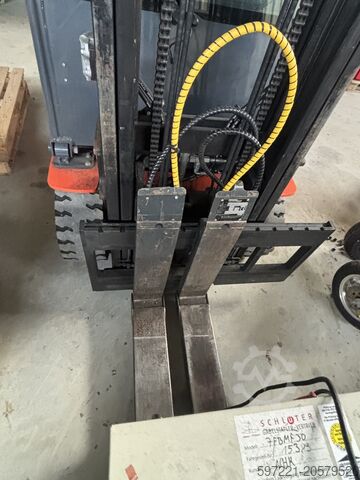 Elektrisch – 4 wielen Toyota 8FBMT30