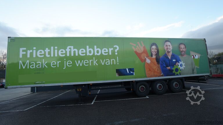 Chladená/mrazená preprava Schmitz Cargobull 3 AXLE FRIGO TRAILER