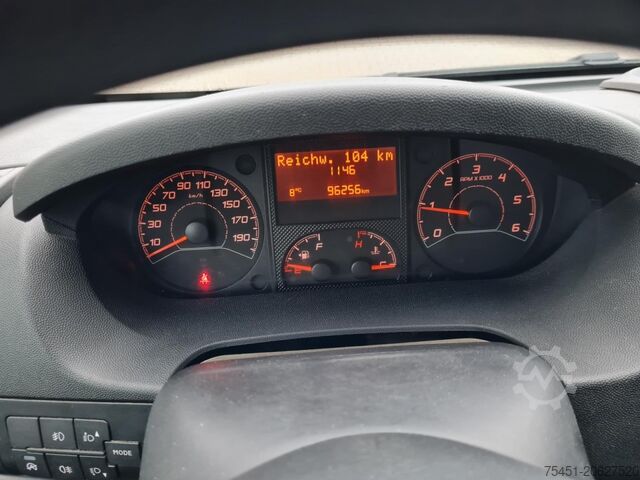 Kombinirano vozilo s ceradom Peugeot Boxer 35 Pritsche 2x Schiebe Plane LBW L4 KLIMA