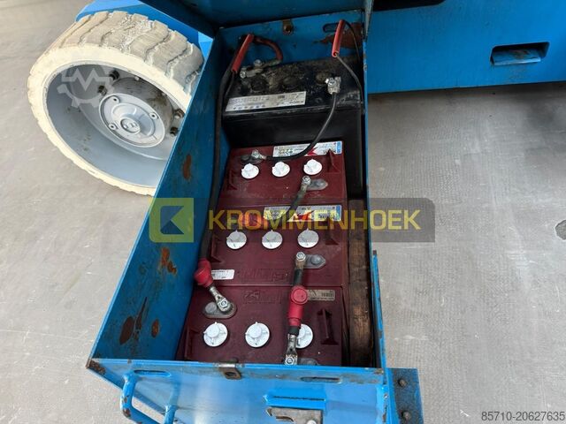 Leddelt teleskopisk arbejdsplatform Genie Z-30/20N