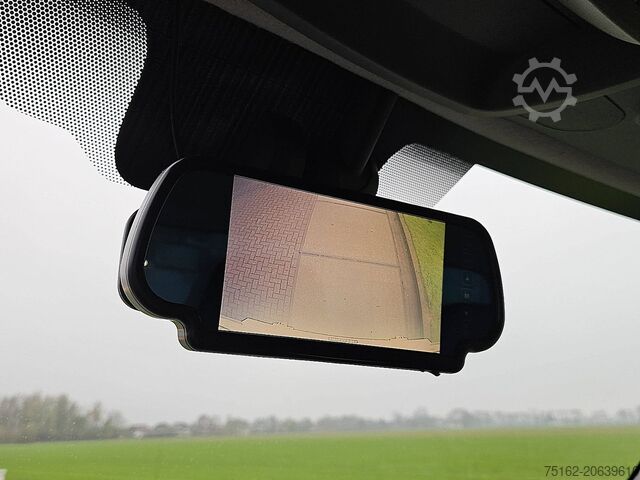 Kufr RENAULT MASTER 2.3 Bakwagen Laadklep!