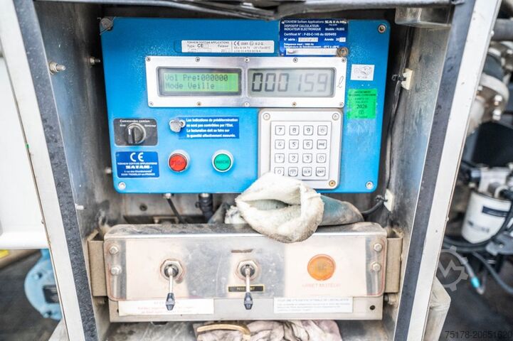 Fuel tanker RENAULT MIDLUM 270 DXI + MAGYAR ALU 11000L+5COMP.