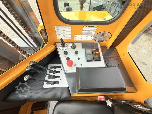 Xe nâng bốn chiều Combilift C4000 DIESEL DUPLEX-4100 FORK-POSITIONER