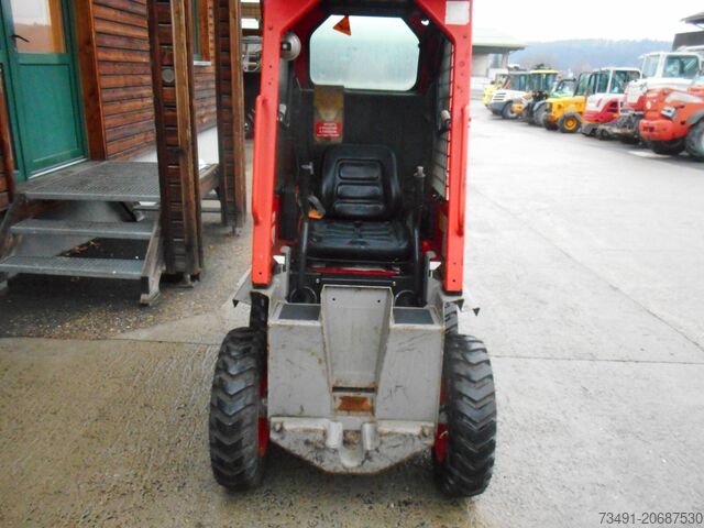 Cargadora de dirección deslizante Bobcat S70 ( 1.228kg ) REIFEN NEU