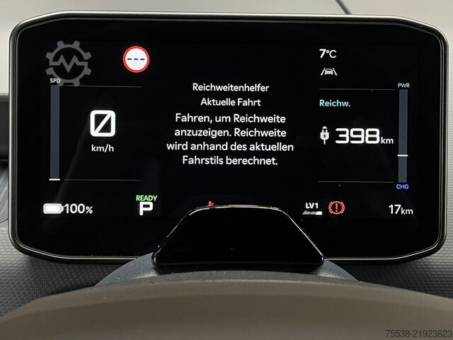 Furgon panel Kia PV5 CARGO L2H1 71.2 kWh PLUS Wärmepumpe+Allwetterreif.